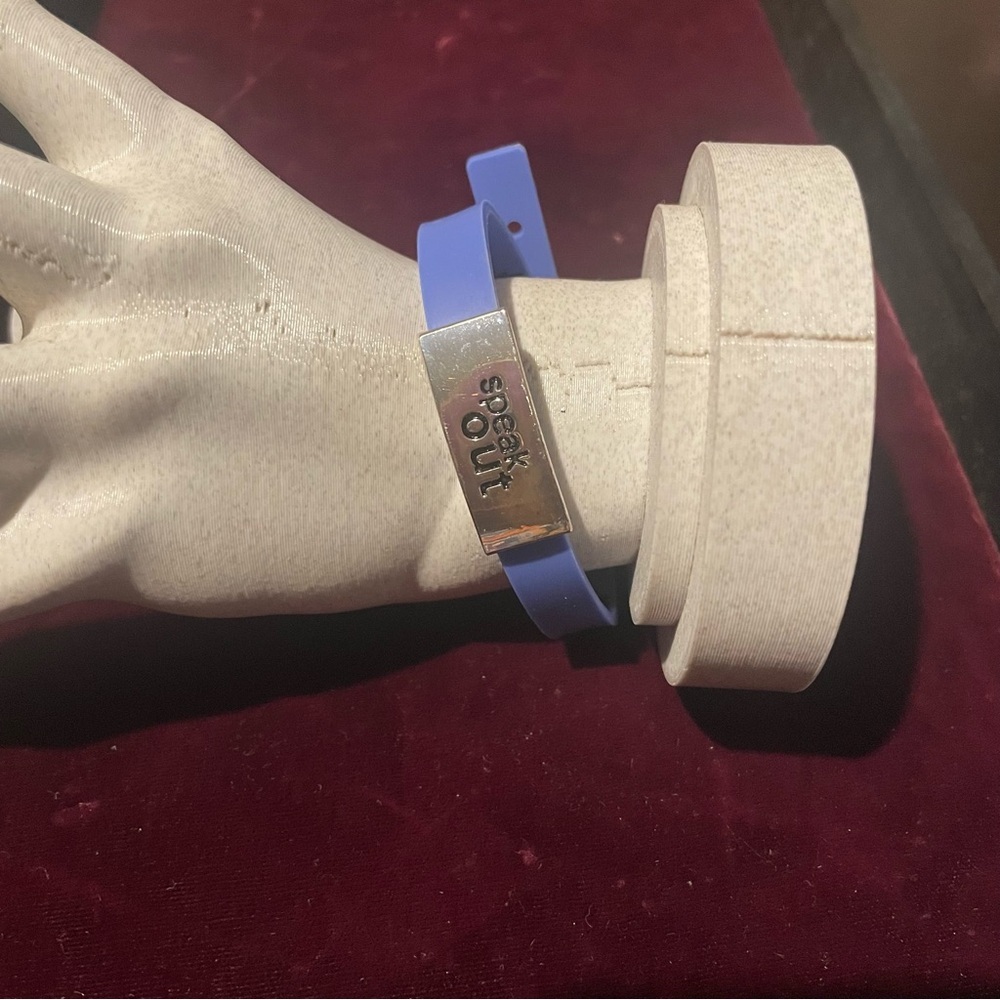 Speak Out Bracelet Purple Silicone Silver Tone Bar Motivational Jewelry‎